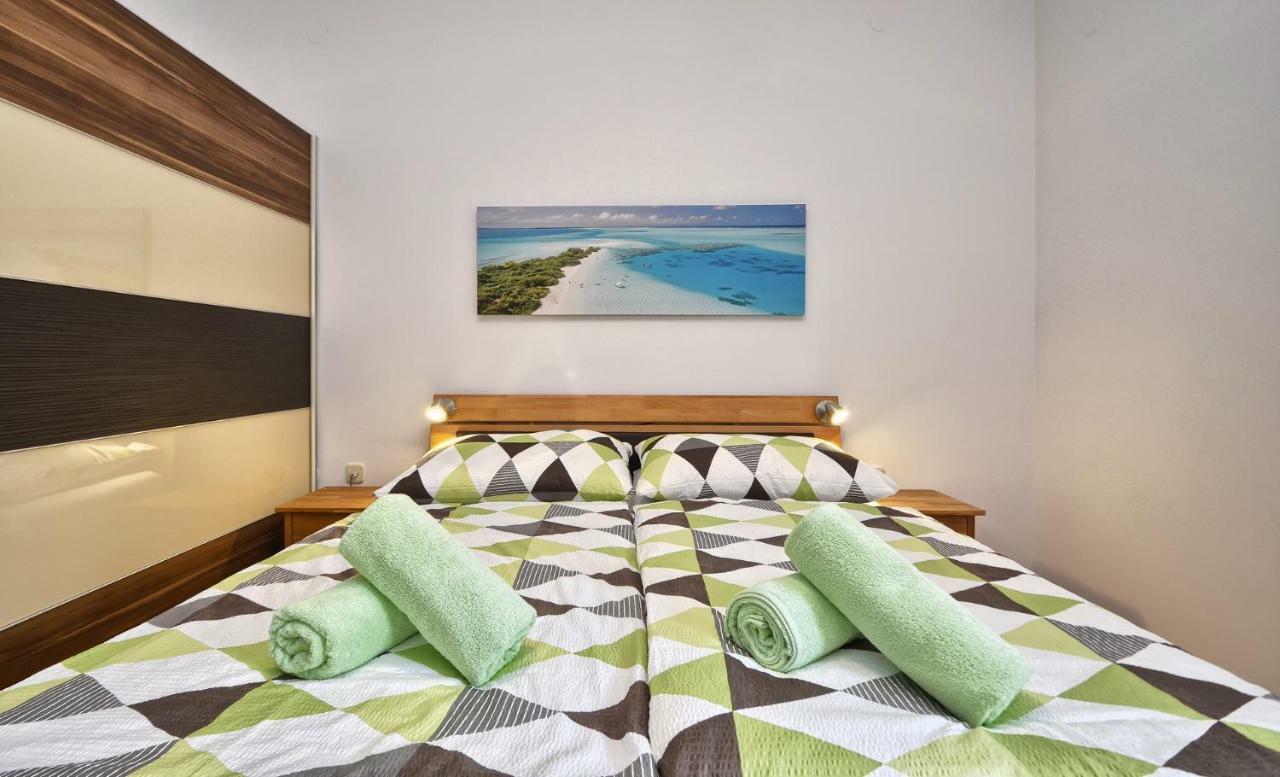 Apartments Picco Пула Екстериор снимка