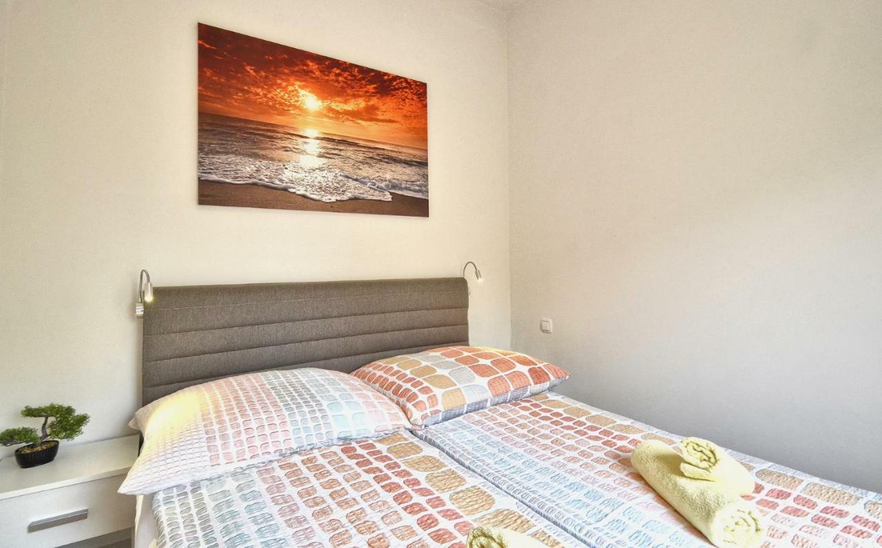 Apartments Picco Пула Екстериор снимка