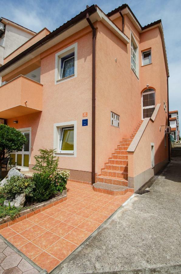 Apartments Picco Пула Екстериор снимка